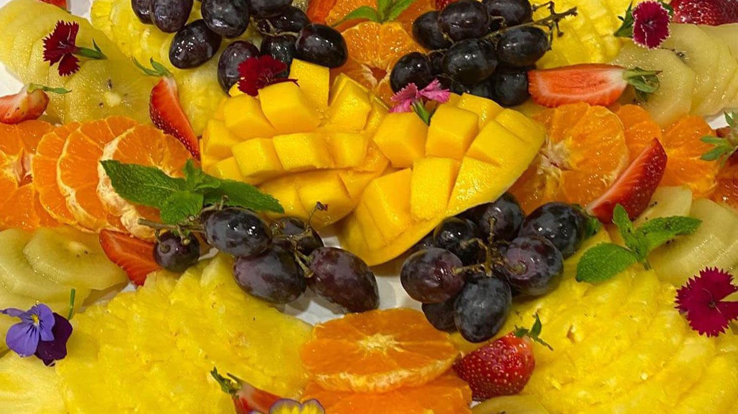 Seasonal Fruit Platter
