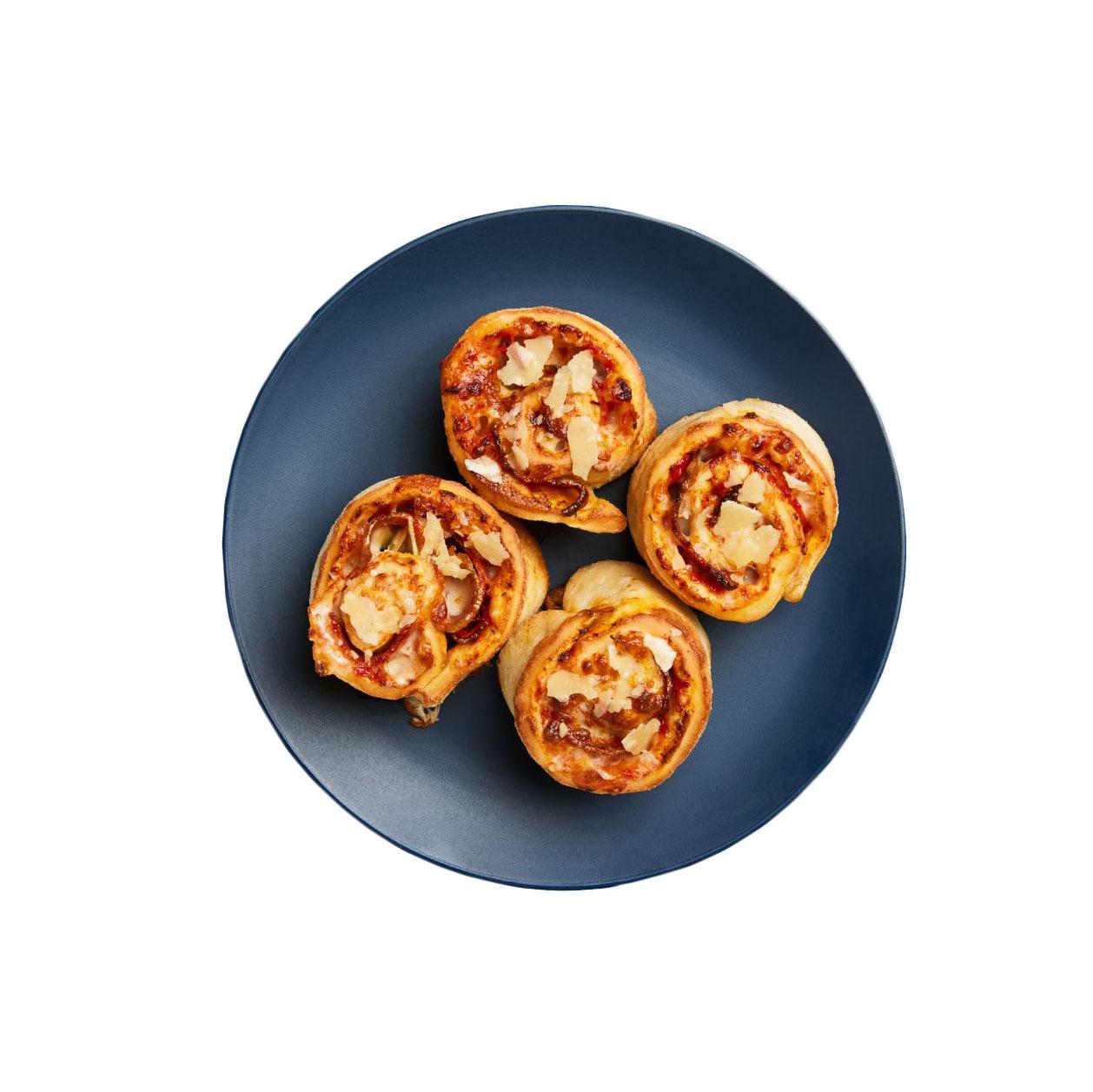 Cheesy Pepperoni Scrolls (4 Pieces)