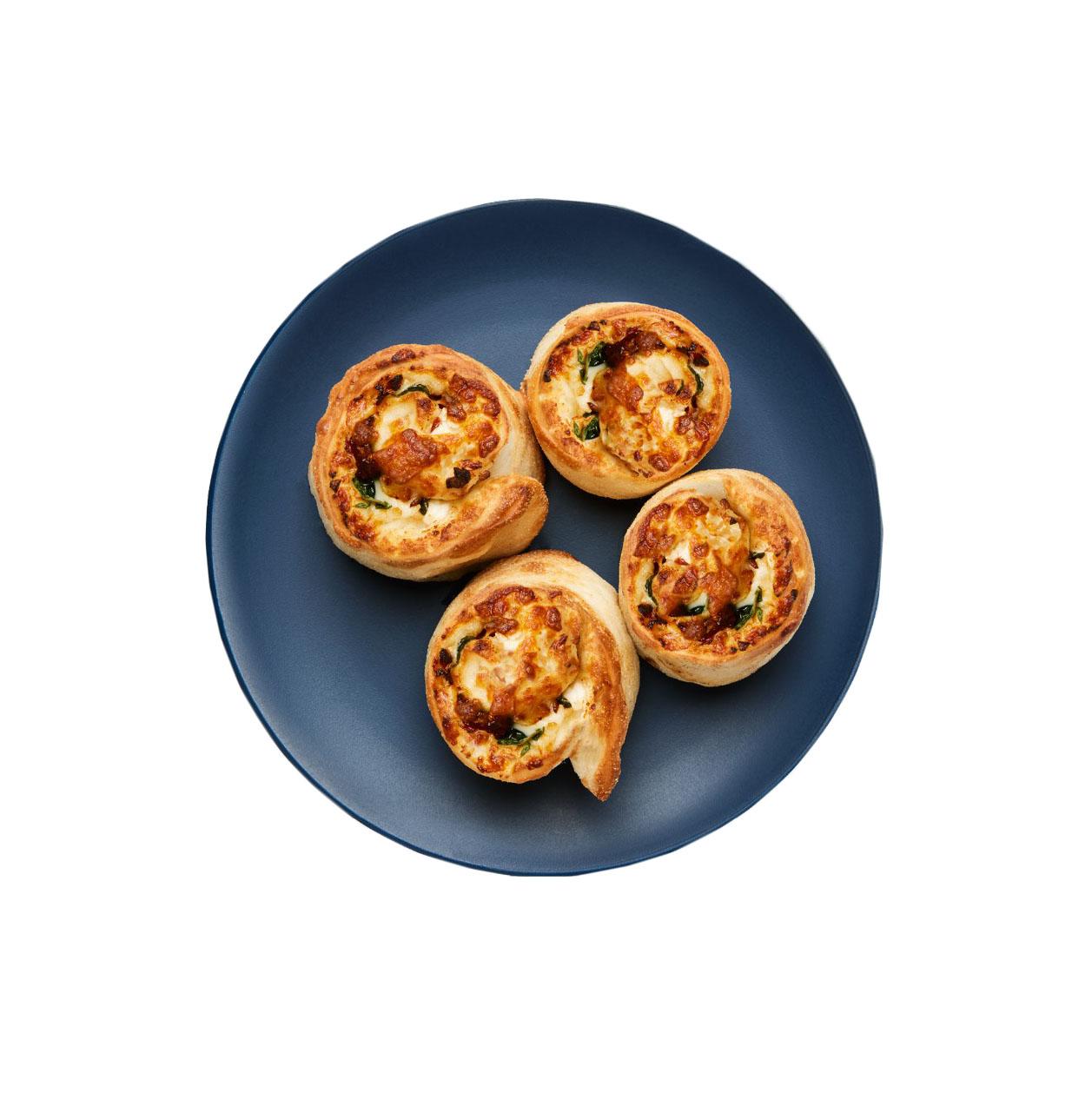 Sundried Tomato, Basil & Feta Scrolls (4 Pieces)