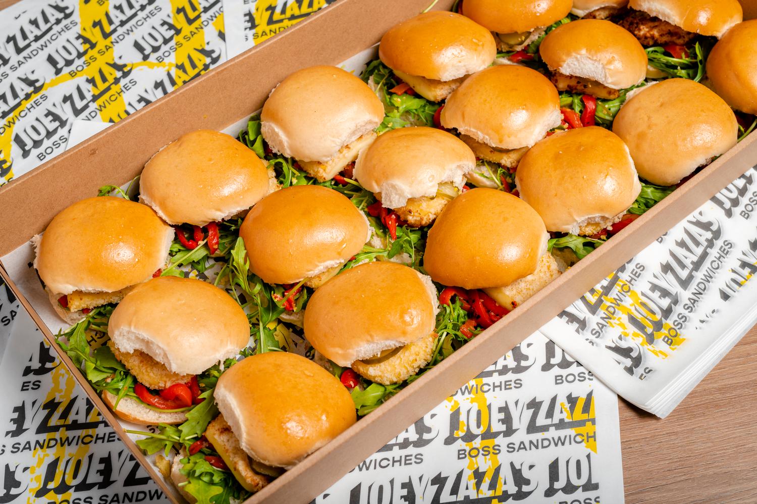 Lunch Brioche Sliders Box -Consigliere (12 Pieces)