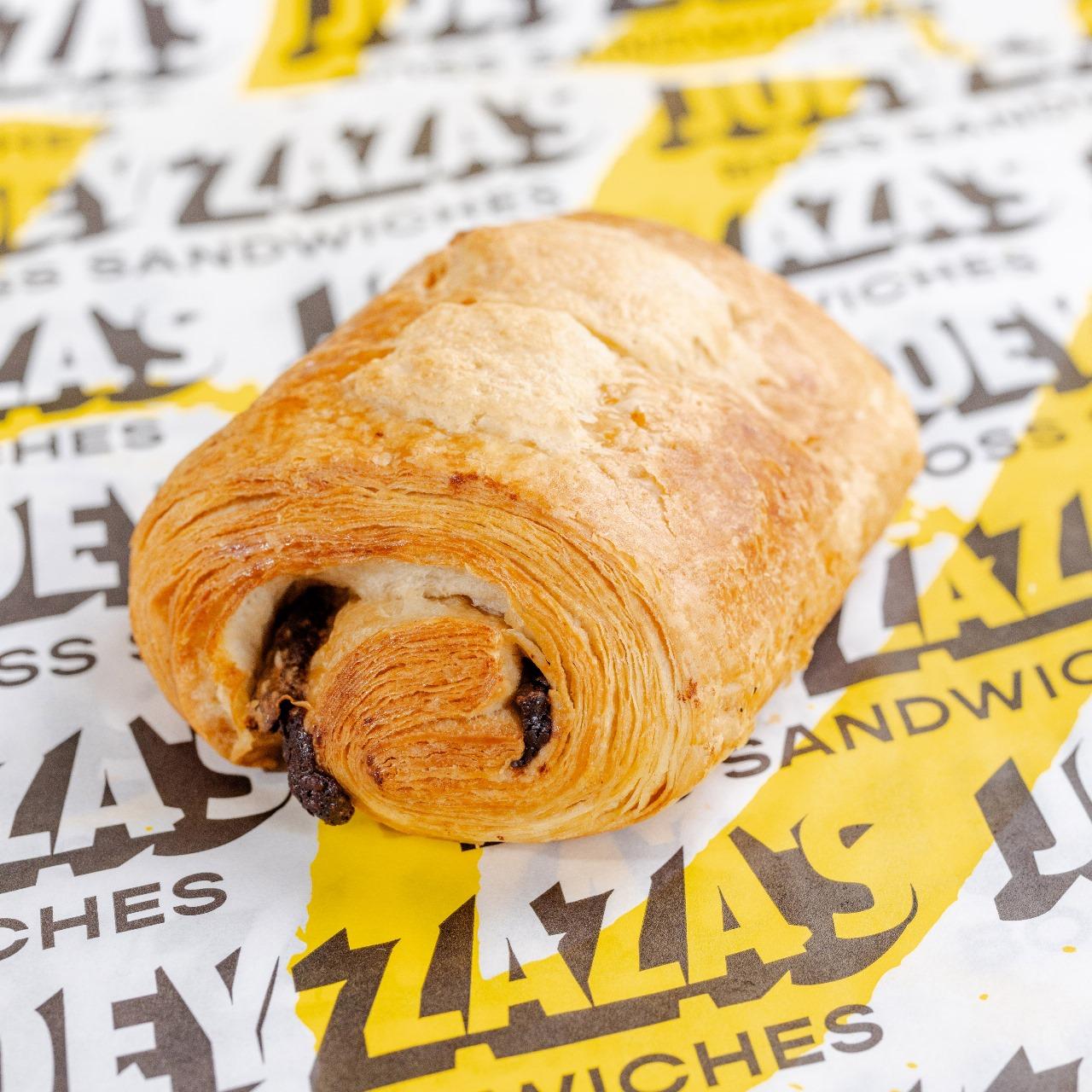Chocolate Croissants Box (8 Pieces)