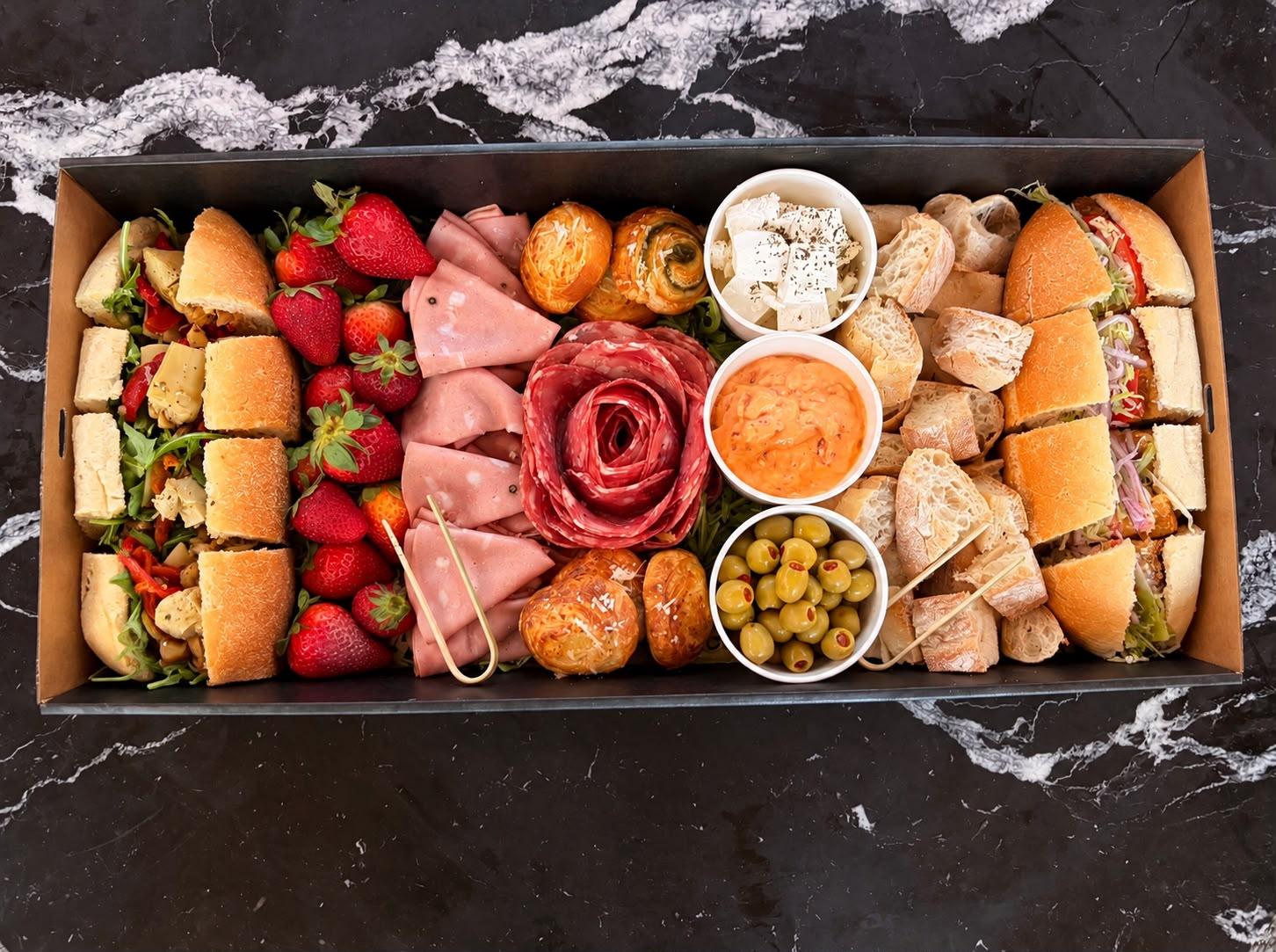 Melbourne Cup Grazing Box