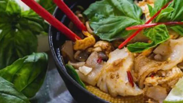 Chilli Basil Noodle