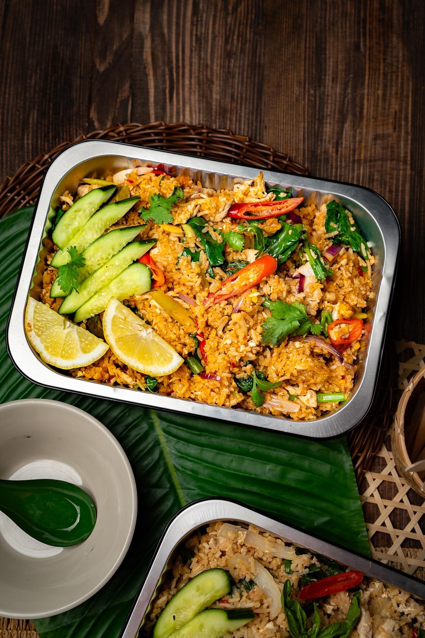Platter Tom Yum Fried Rice (Medium)