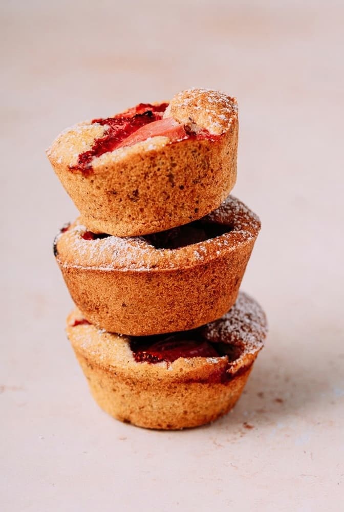 Berry Friand Box (20 Pieces)