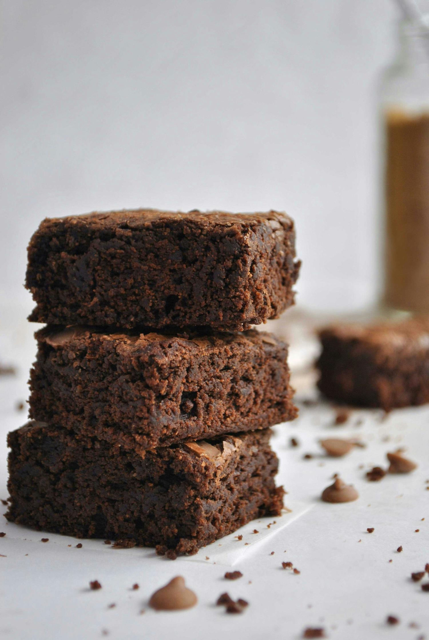 Ambrosia Brownie Box (20 Pieces)