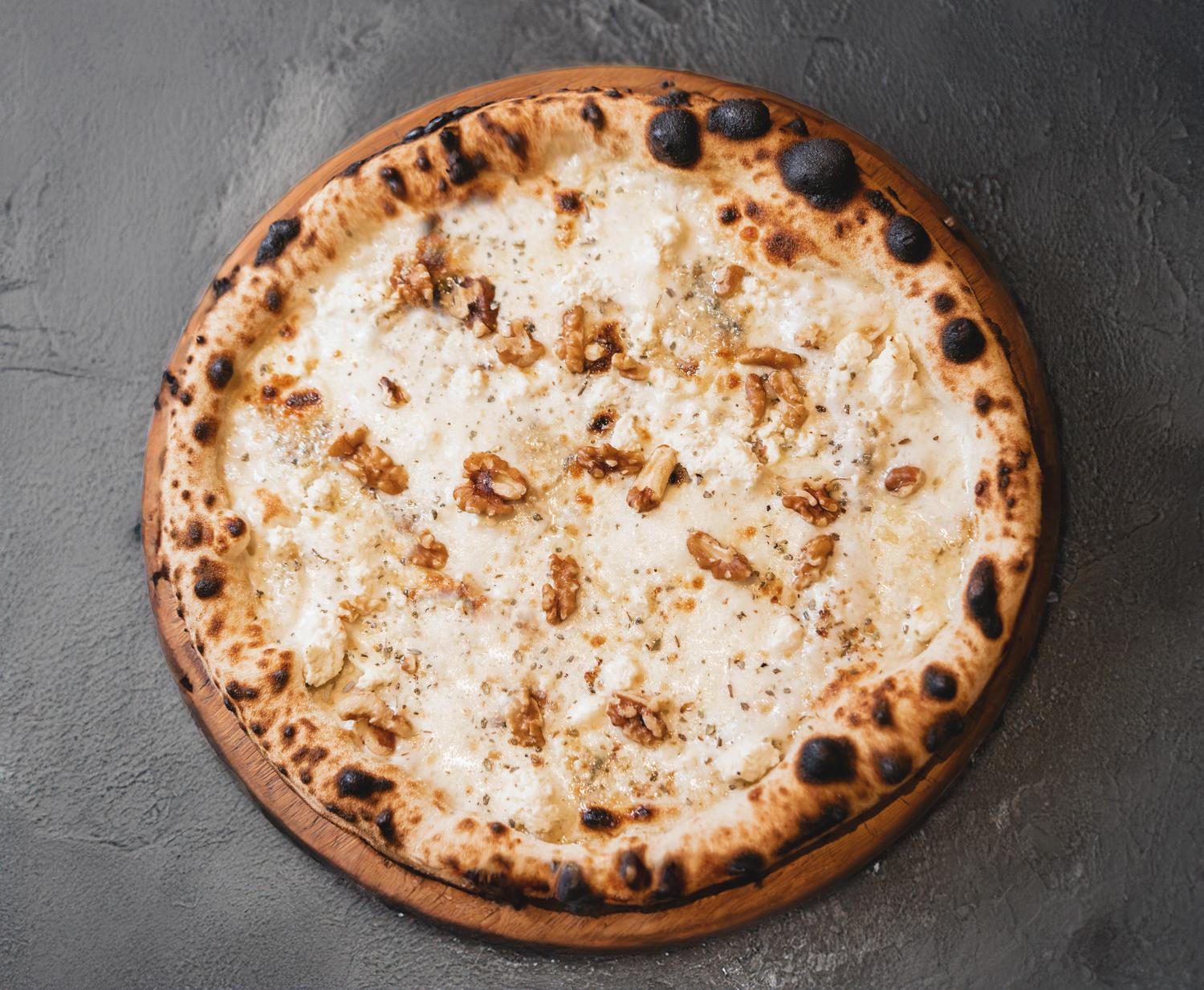 13" 4 Formaggi Pizza