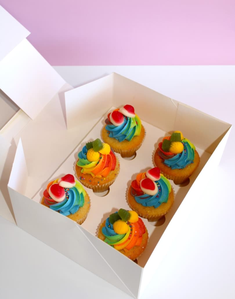 REGULAR: Rainbow Cupcakes (6 Pack)