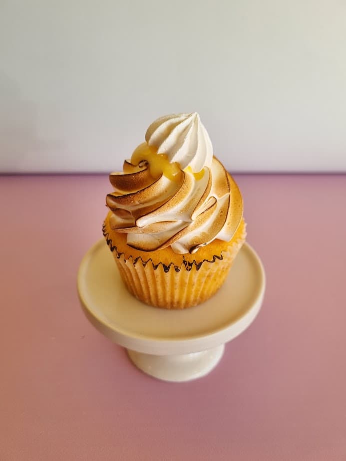 GLUTEN FREE - Lemon Meringue Cupcakes (6 Pack)