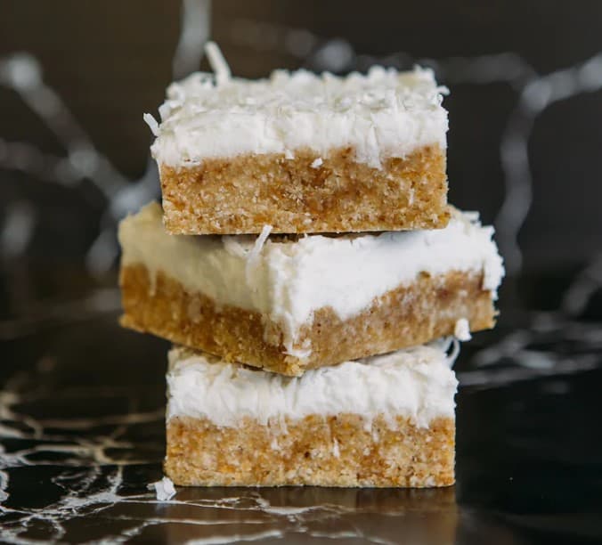 Lemon and Coconut Slice (Box of 8)