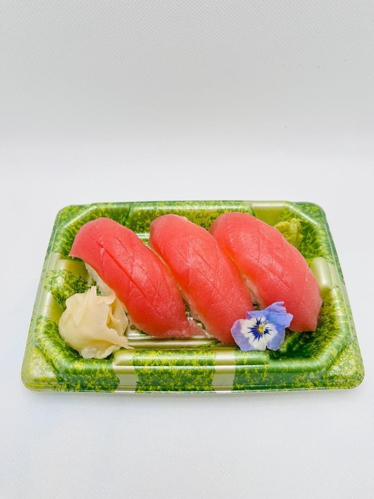 Tuna Nigiri (3 Pieces)