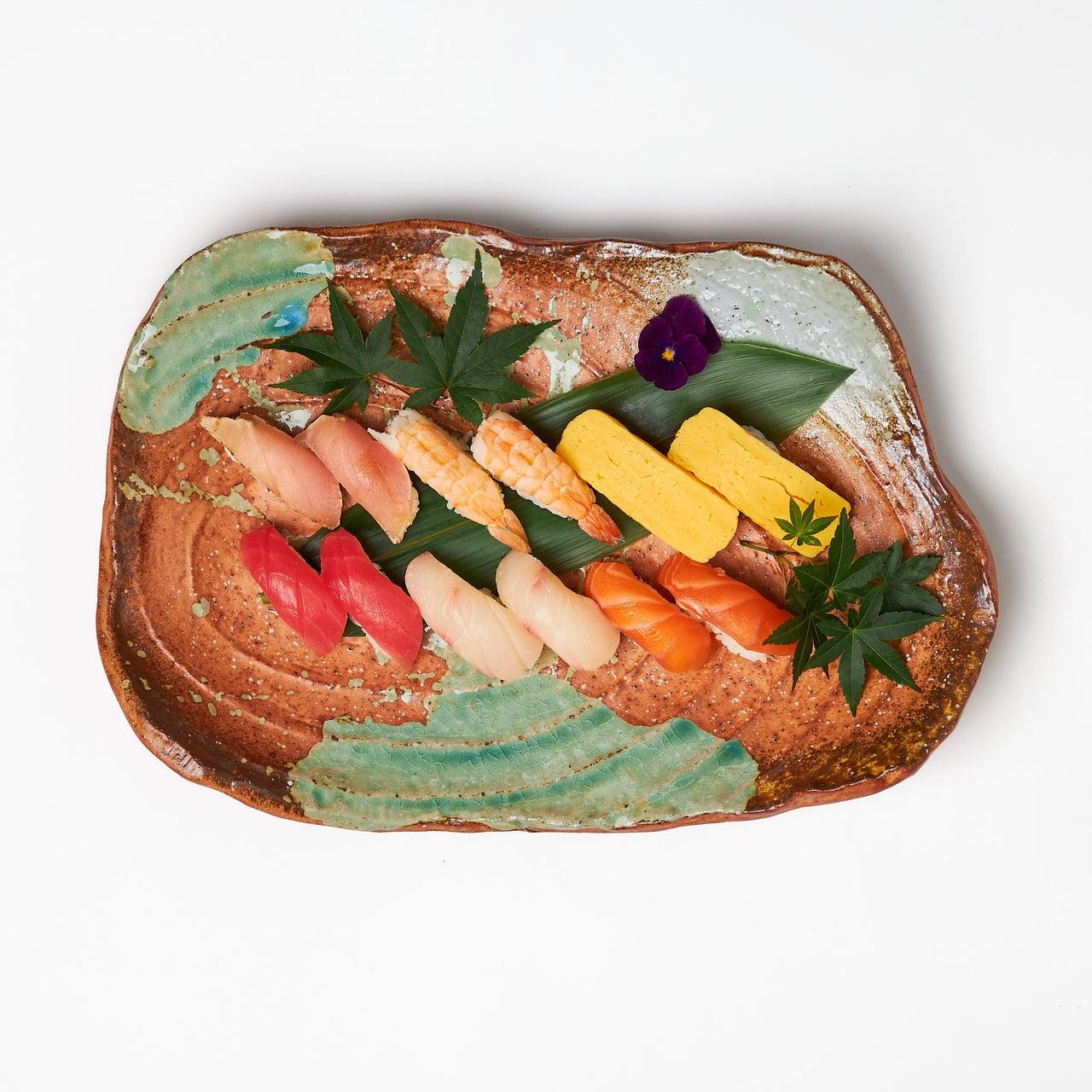 Assorted Nigiri (12 Pieces)