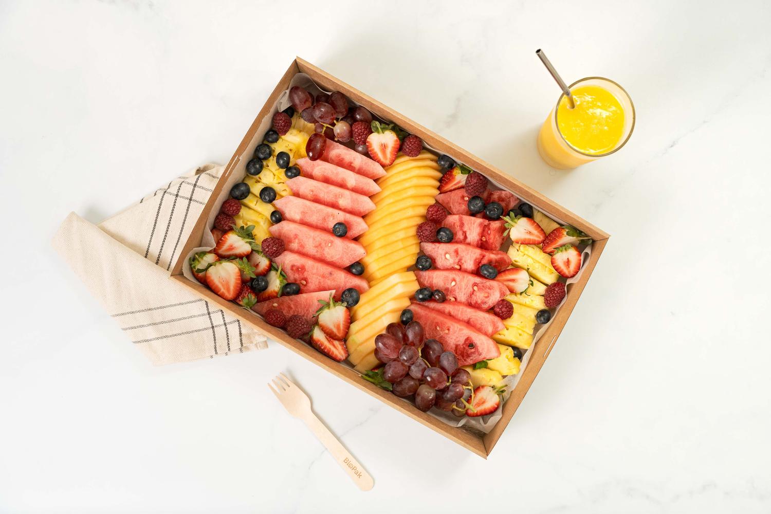 Large Fruit Platter- Feeds 10-15