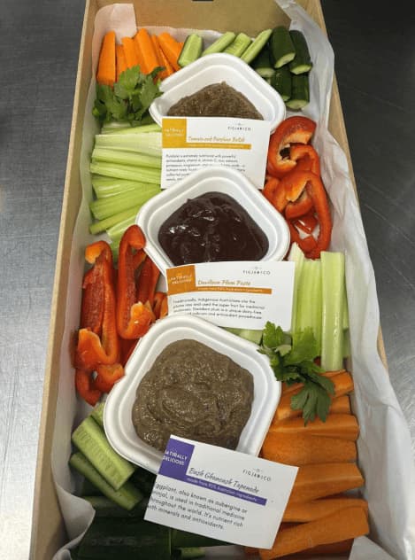 Crudités & Dips Platter (Medium)