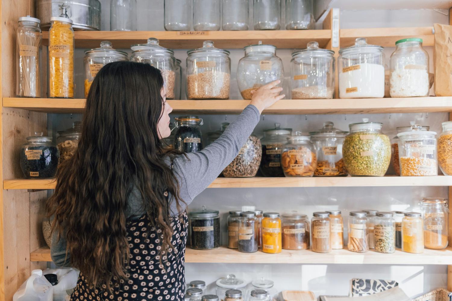 S5048Pantry Attendant - Mon to Fri | 7AM - 7PM