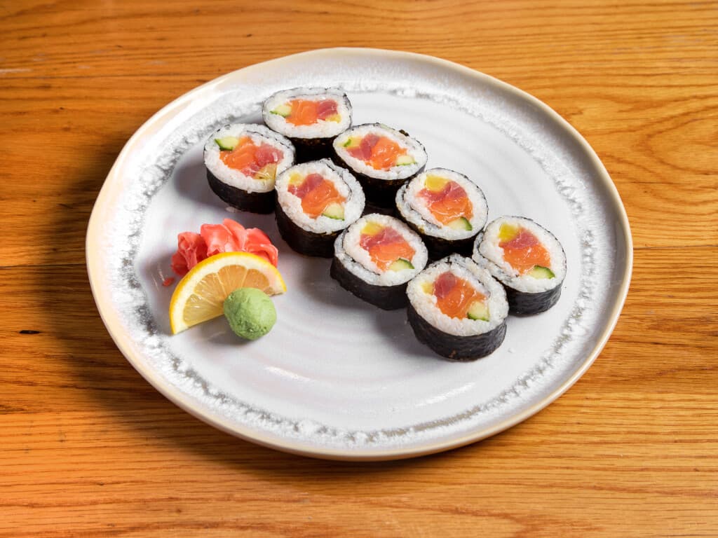 Dual Seafood Roll