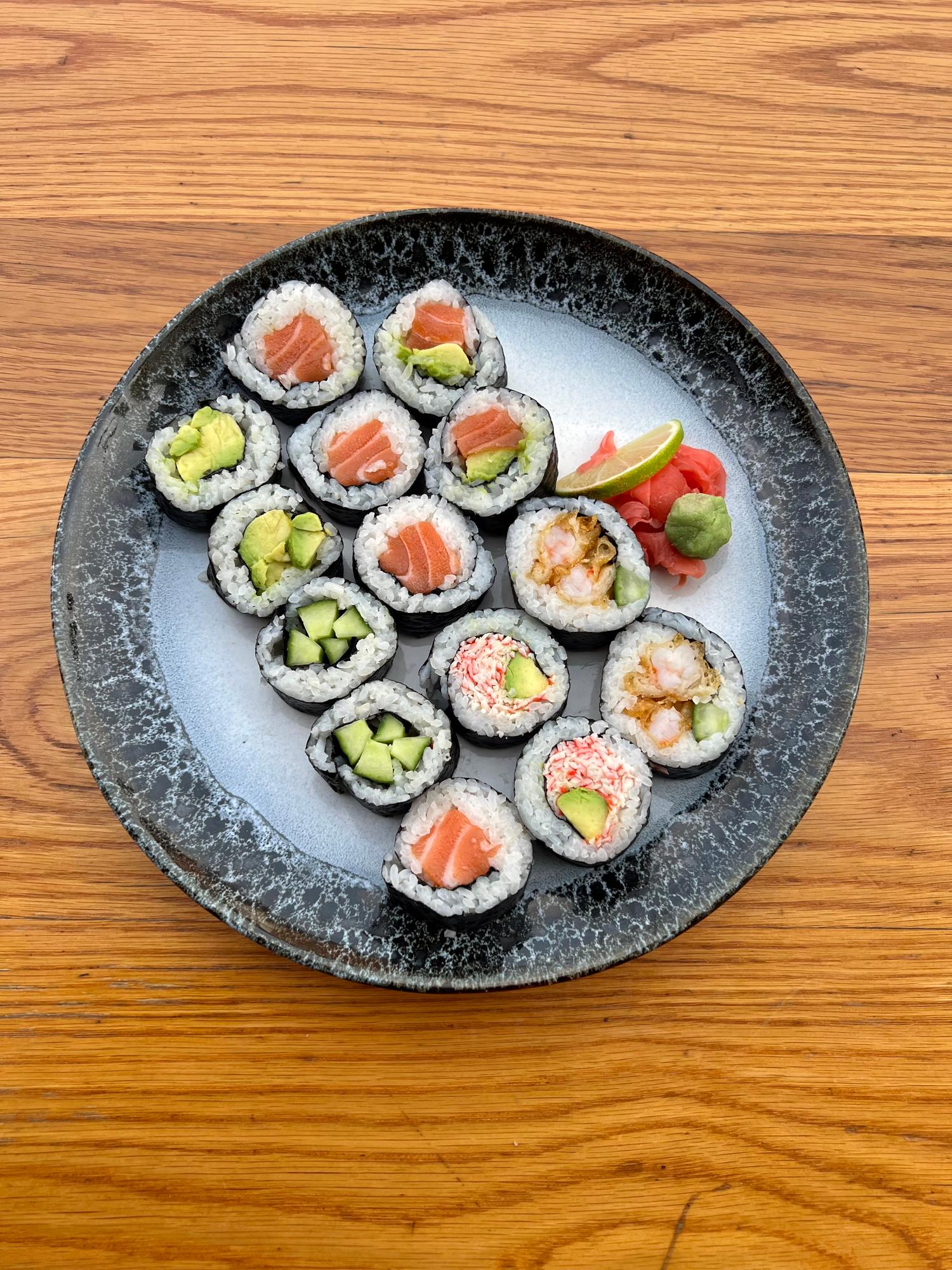 Mixed Maki Set 