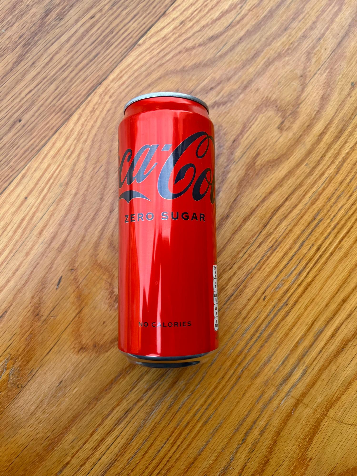 Coke (330ml)