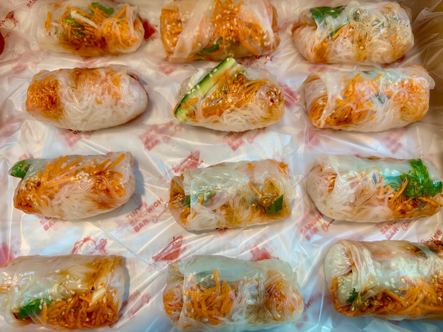 Vegetarian Rice Paper Rolls (Small Box)