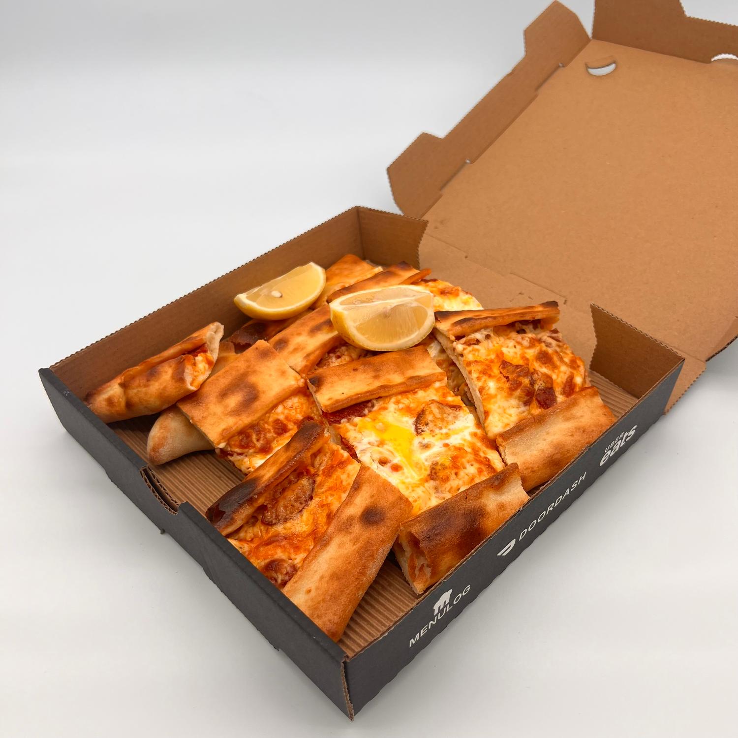 Pastrimali Pide (Cured Beef)