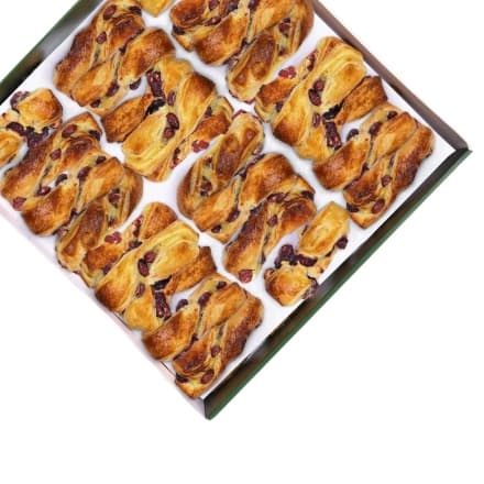 Mini Cranberry Twists