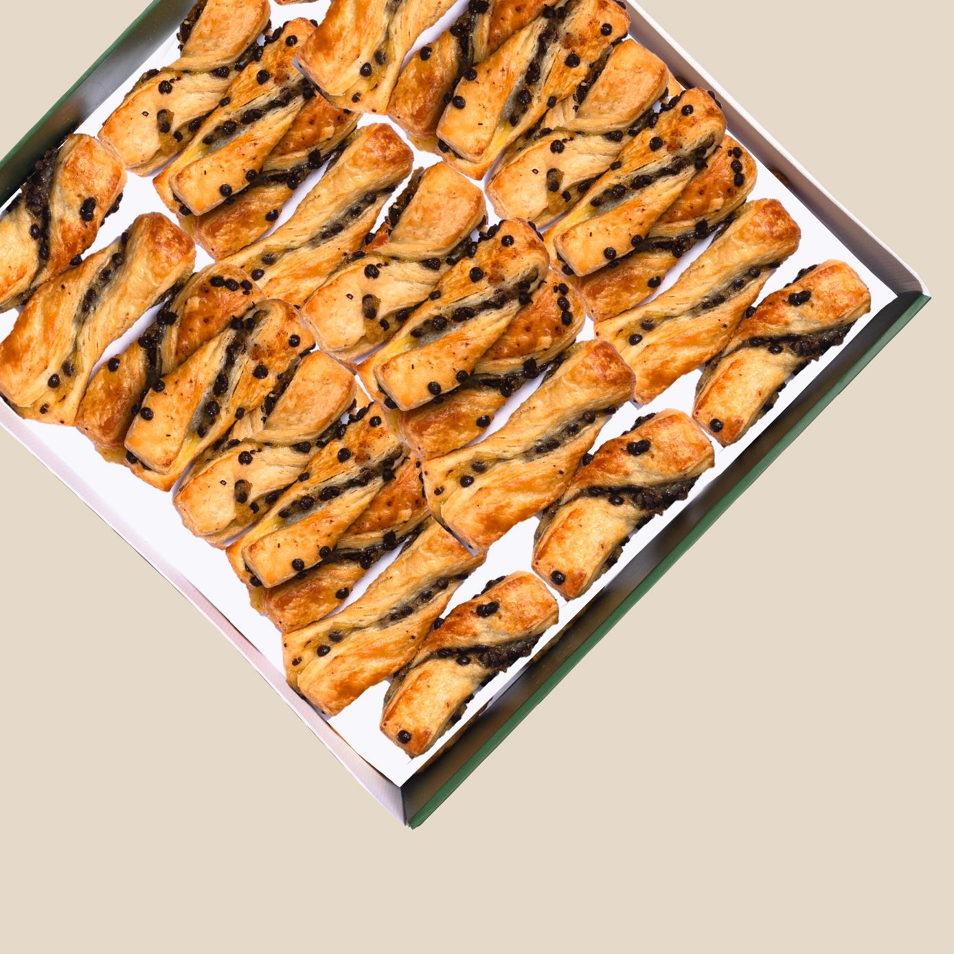 Mini Chocolate Twist Pastry Platters (14 Portions)