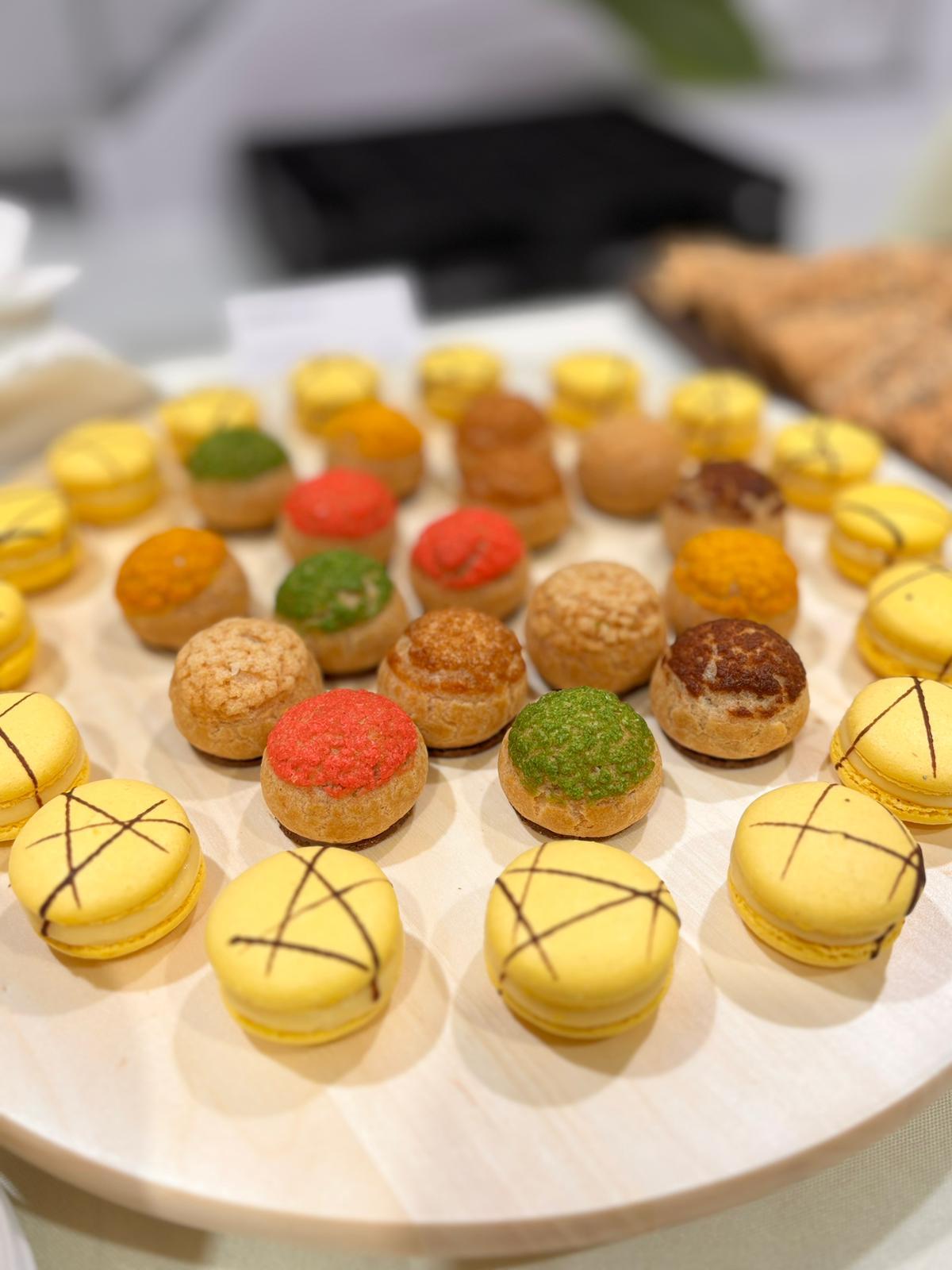 Les Chouchous, Assorted (15 Portions)