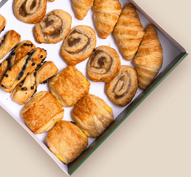 Mixed Pastries (20 Portions)