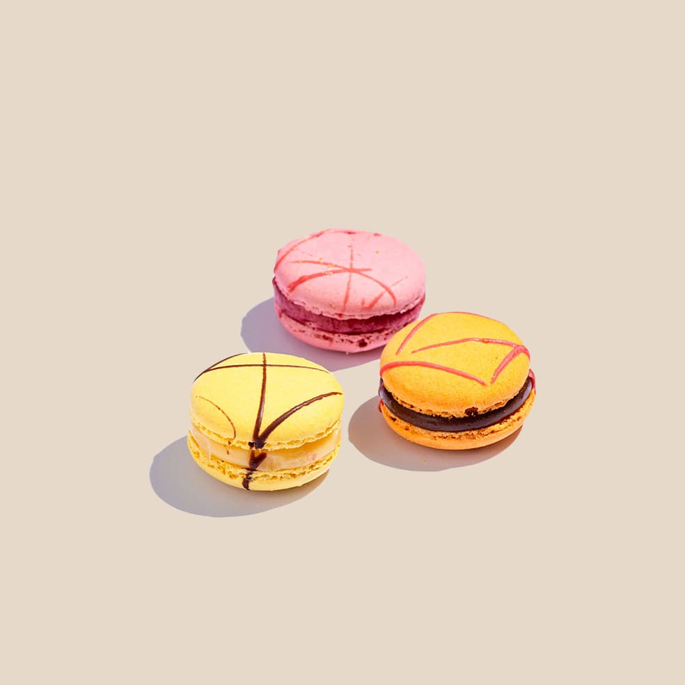 Assorted Macarons (20 Portions)