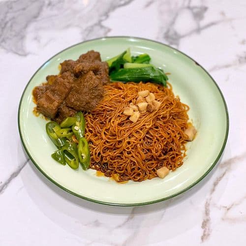 Dry Noodle with Beef Rendang (Bulk in Tray)