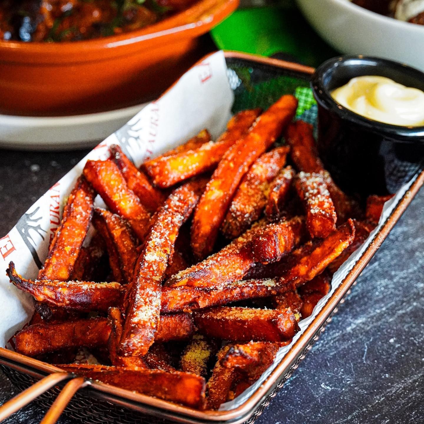 Sweet Potato fries (Regular Size)