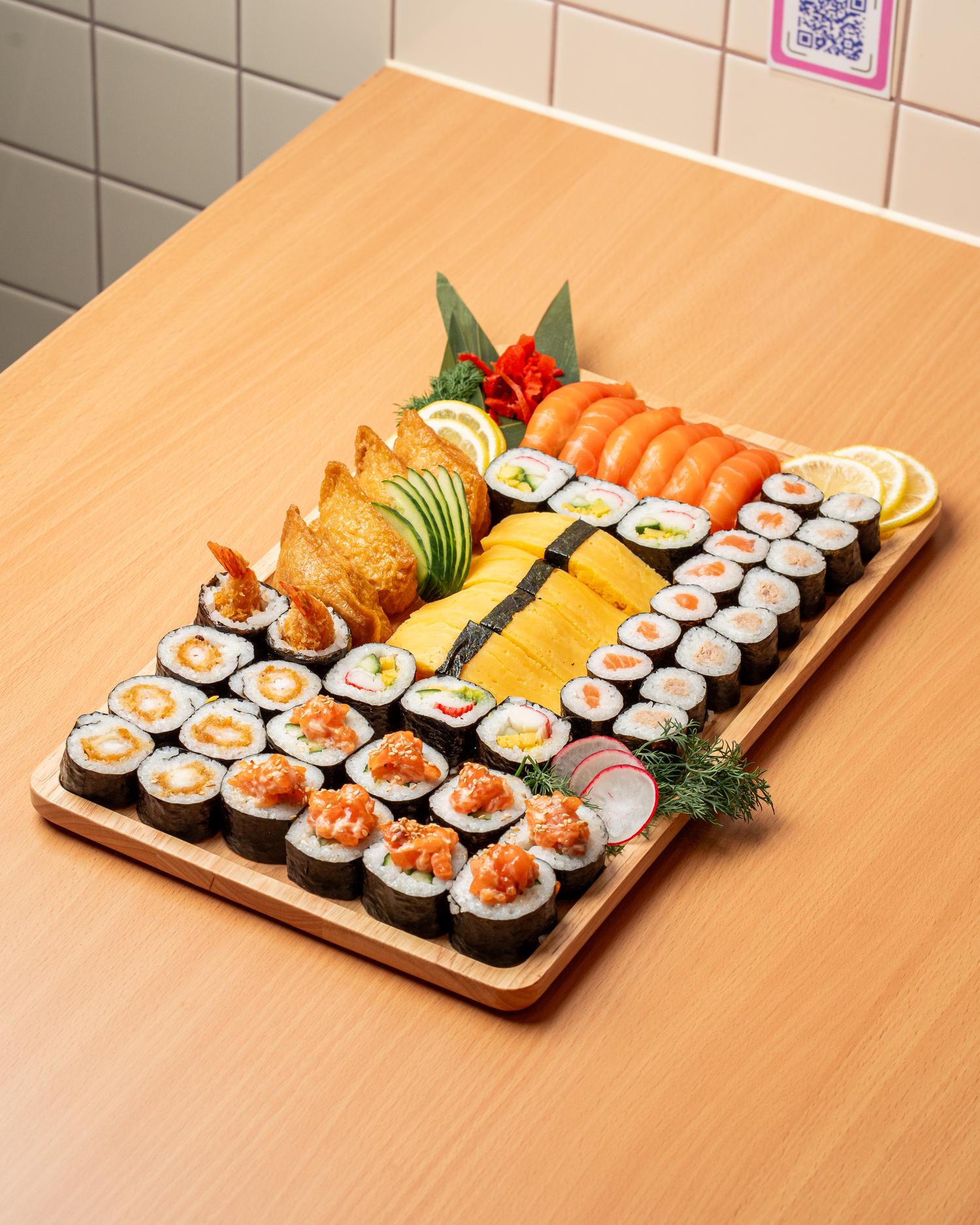 Deluxe Sushi Platter (54 Pieces)