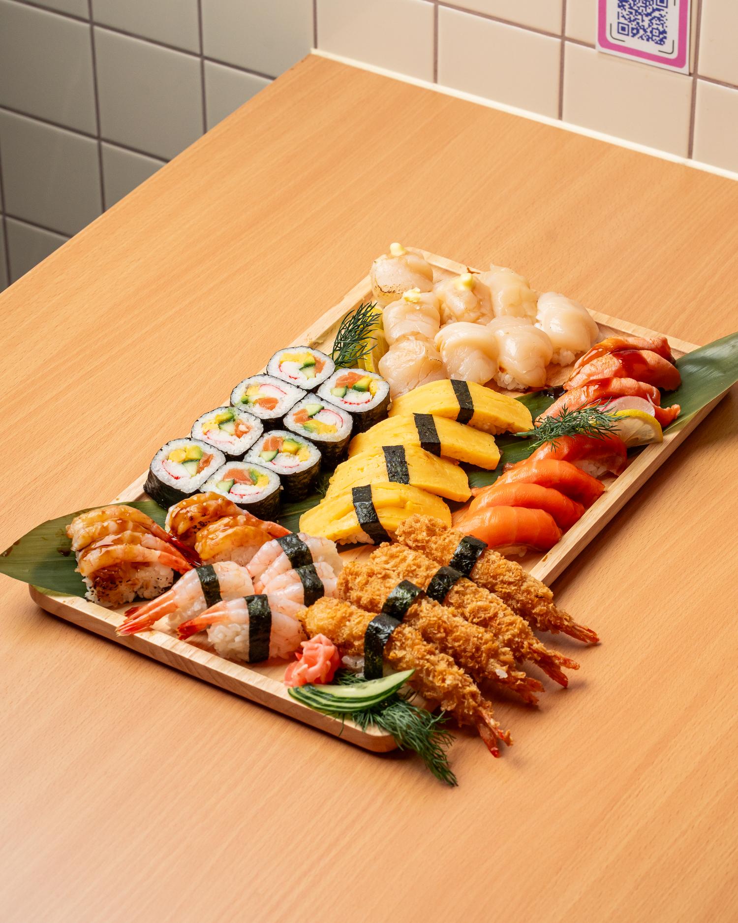 Premium Sushi Platter (40 Pieces)