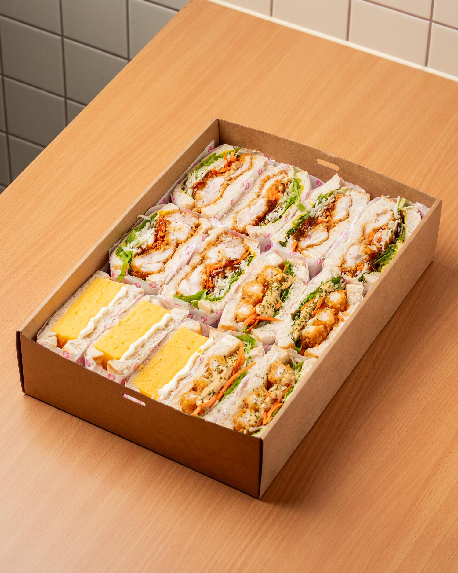 Mix Sando Platter (14 Pieces)