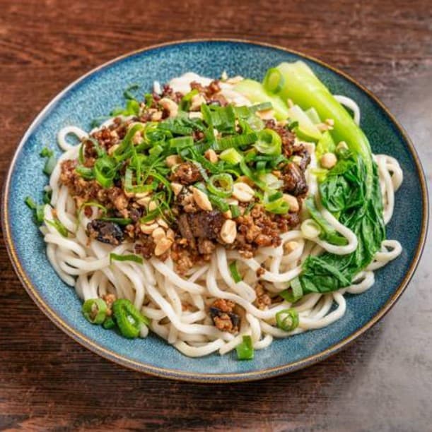 Minced Pork With Mushroom Dry Noodles