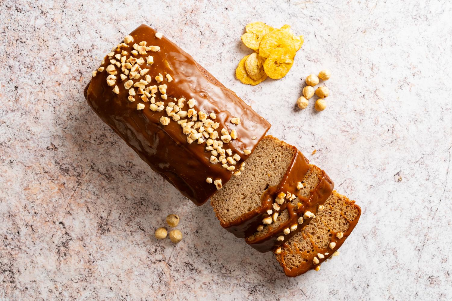 Banana, Caramel & Hazelnut Cake (serves 9)