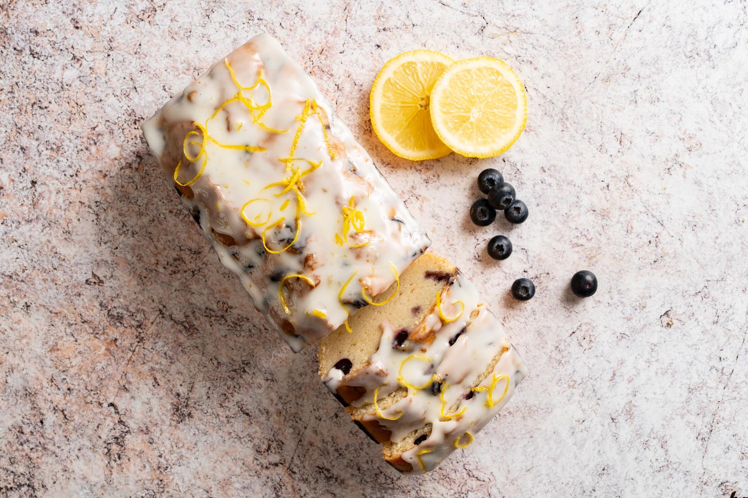 Lemon & Blueberry Vegan Cake (Serves 9) 