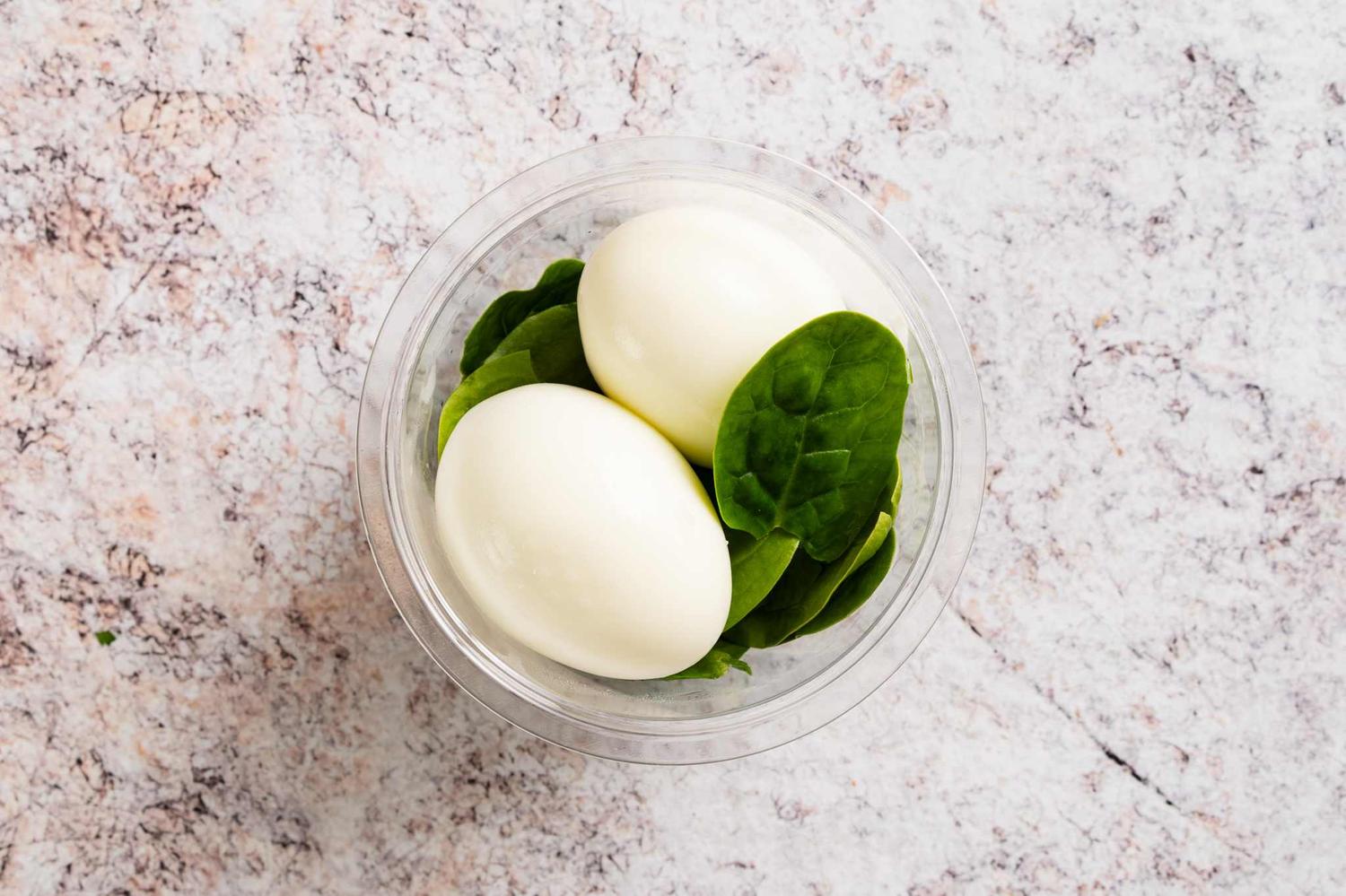 Boiled Egg & Spinach Pot 