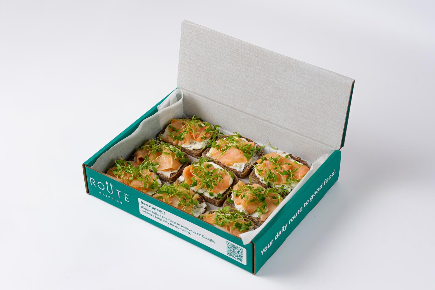 Meat Breakfast on Toast (Serves 9) 