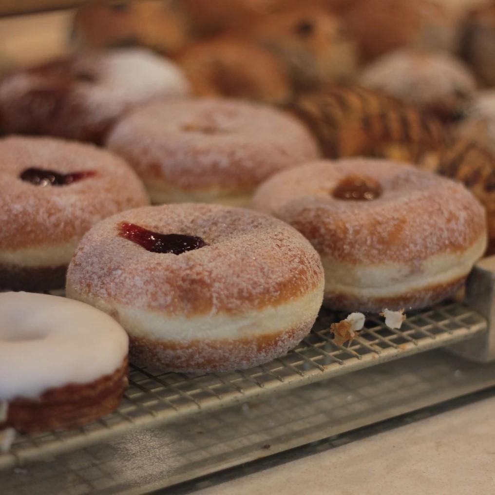 Jam Doughnuts (12 Pieces)