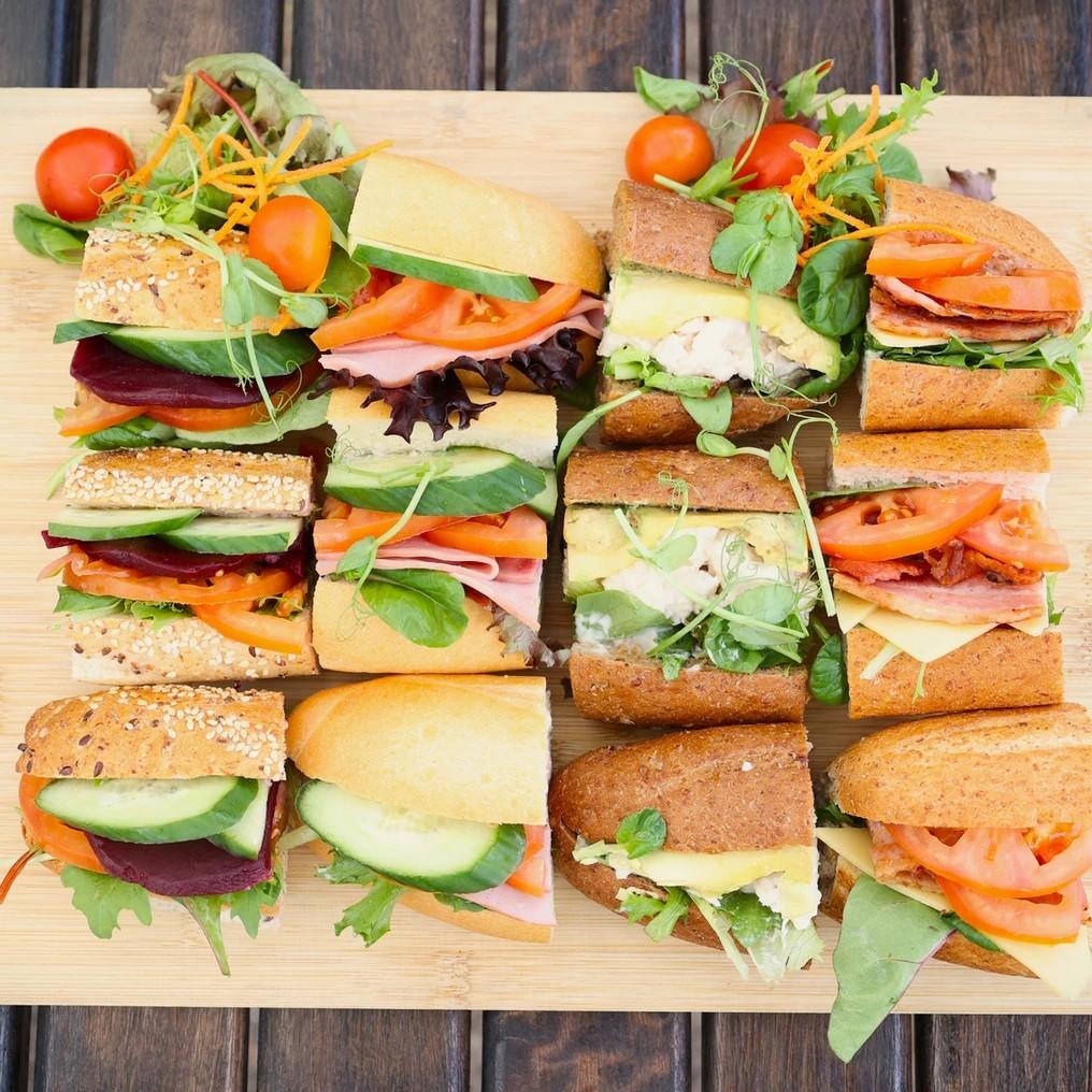 Lunch Roll Platter (30 Pieces)