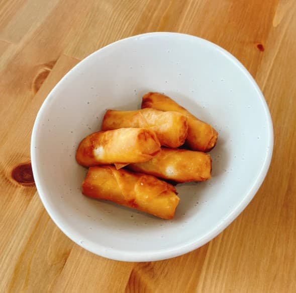 Spring Rolls (4 Pieces)