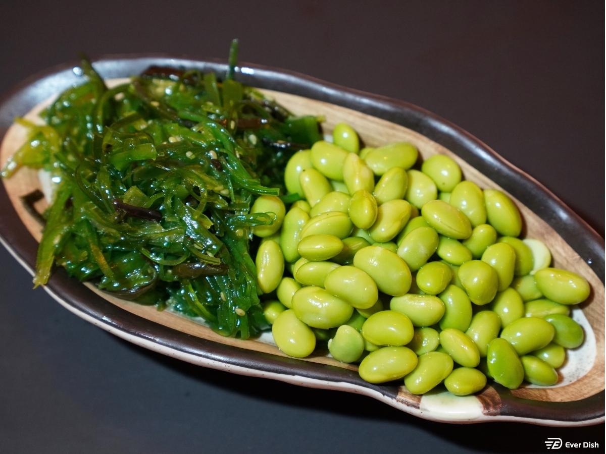 Seaweed & Edamame Salad