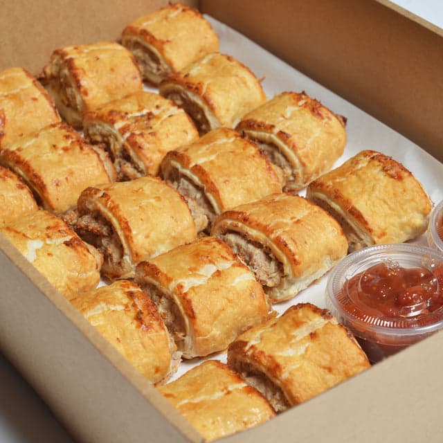 Sausage Roll Platter (18 Pieces)