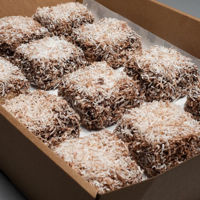 Chocolate Lamington Platter (12 Pieces)