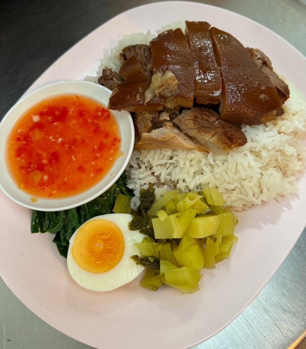 Stewed Pork Leg on Rice