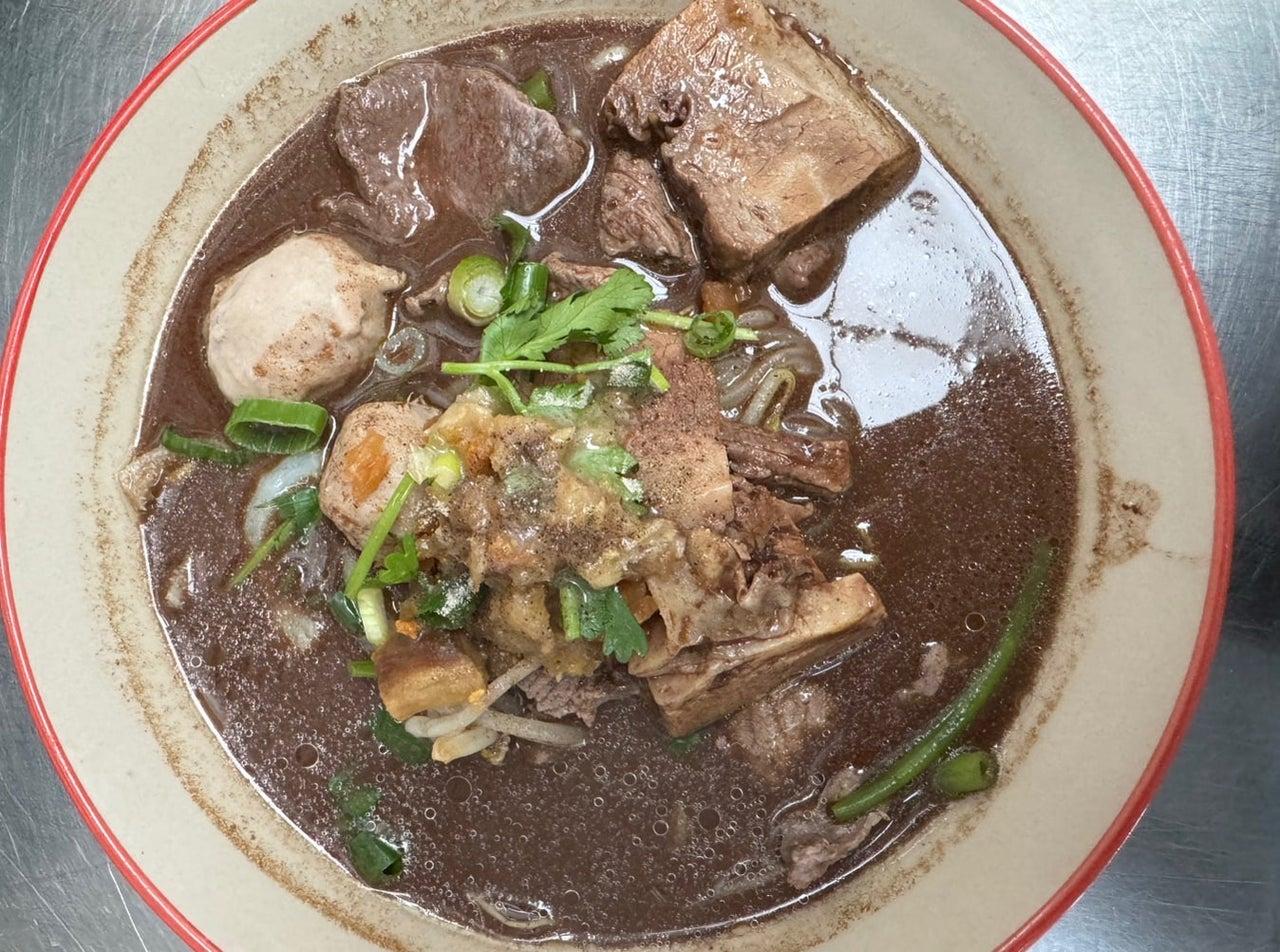 Regular Ayutthaya Noodles Soup