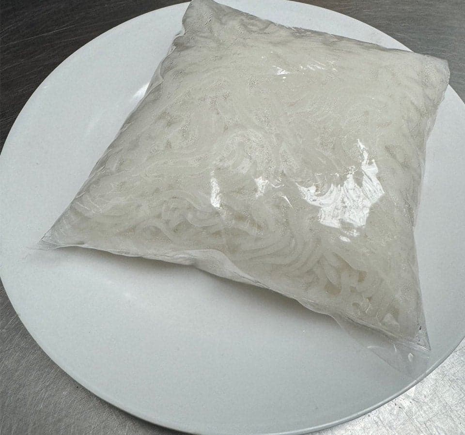 Kanom Jeen (Rice Noodles)