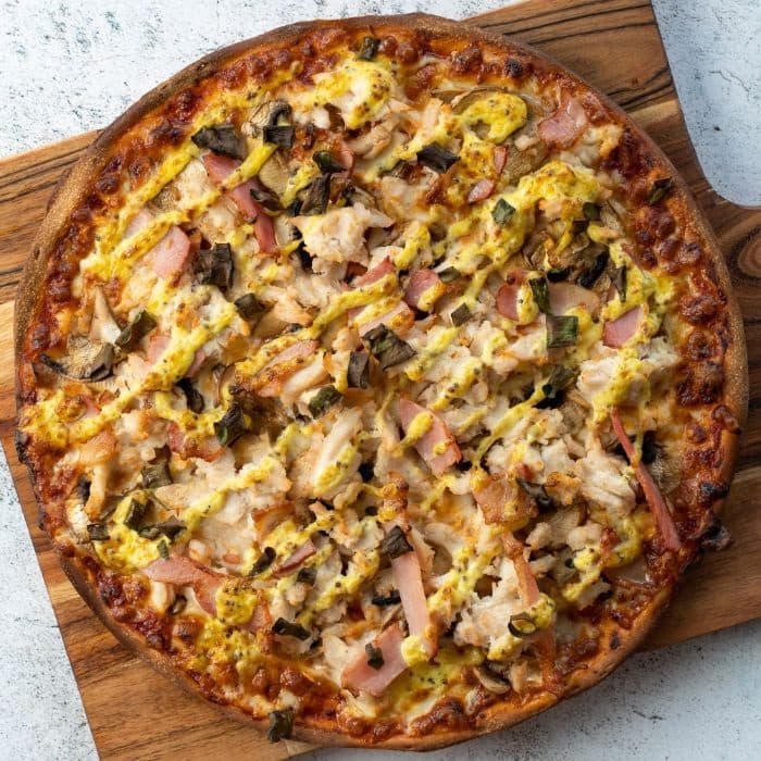Chicken Royale Pizza
