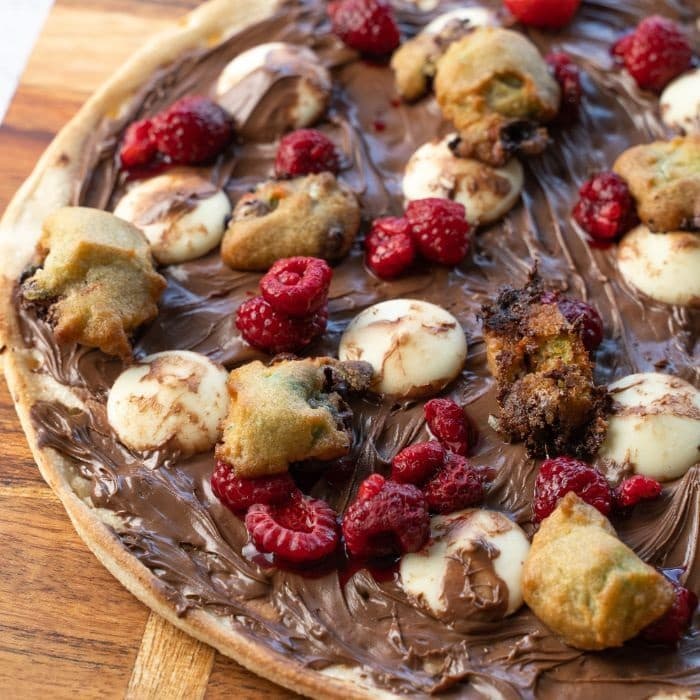 Nutella Raspberry Pizza